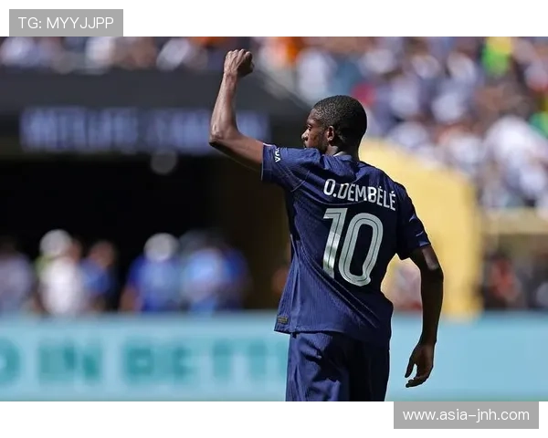 巴黎名宿建议巴尔科拉提升射门效率,效仿登贝莱成长路径 巴黎名宿建议巴尔科拉提升射门效率,效仿登贝莱成长路径